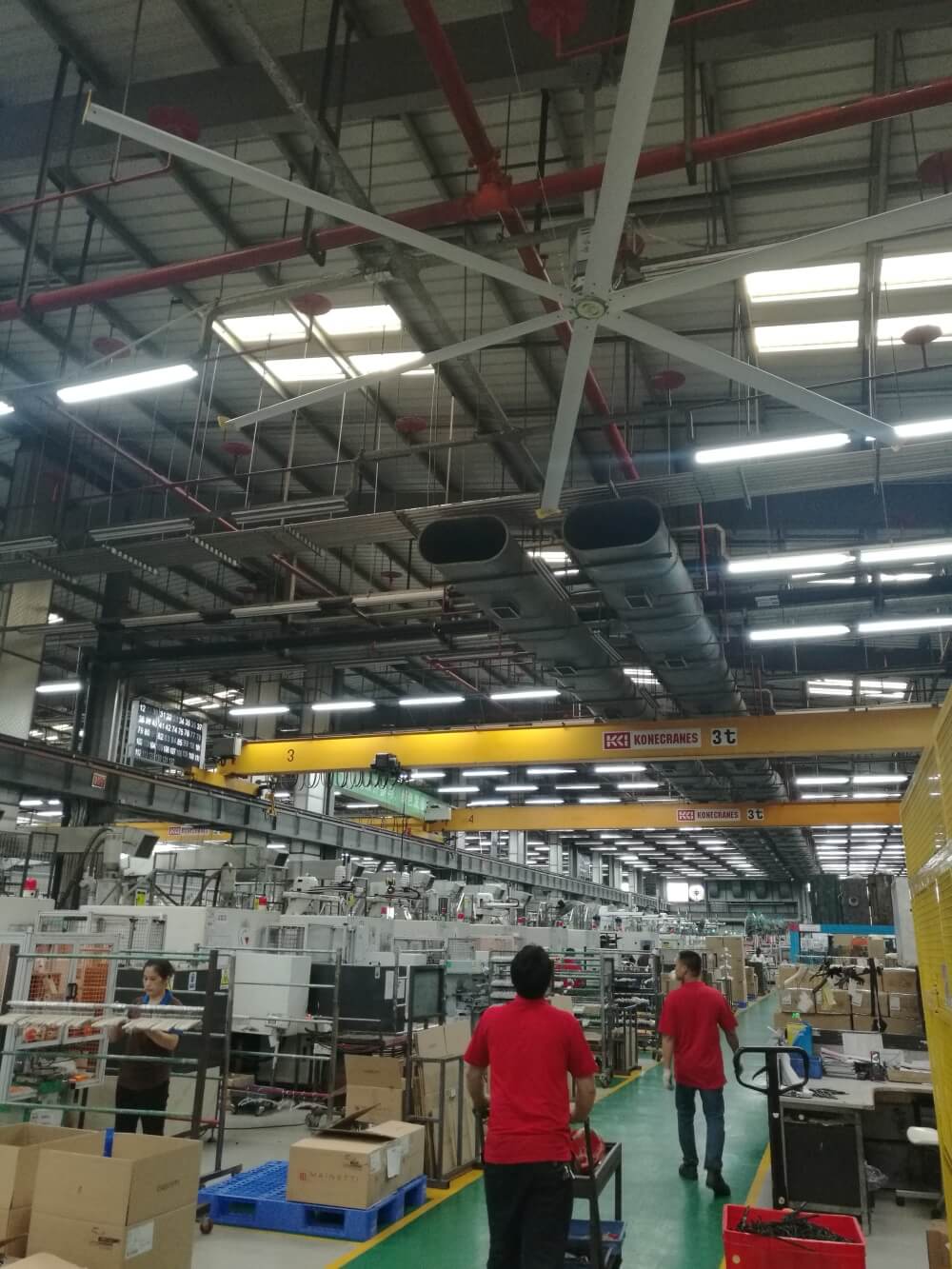 機械加工車間大風(fēng)扇